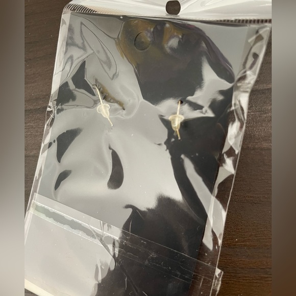 Guitar pick earrings - Picture 2 of 2